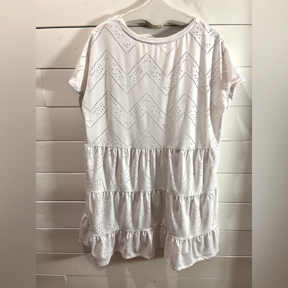 IN EVERY STORY – White Eyelet Dress with Lining – Size X – 2-Piece Set - Picture 10 of 14